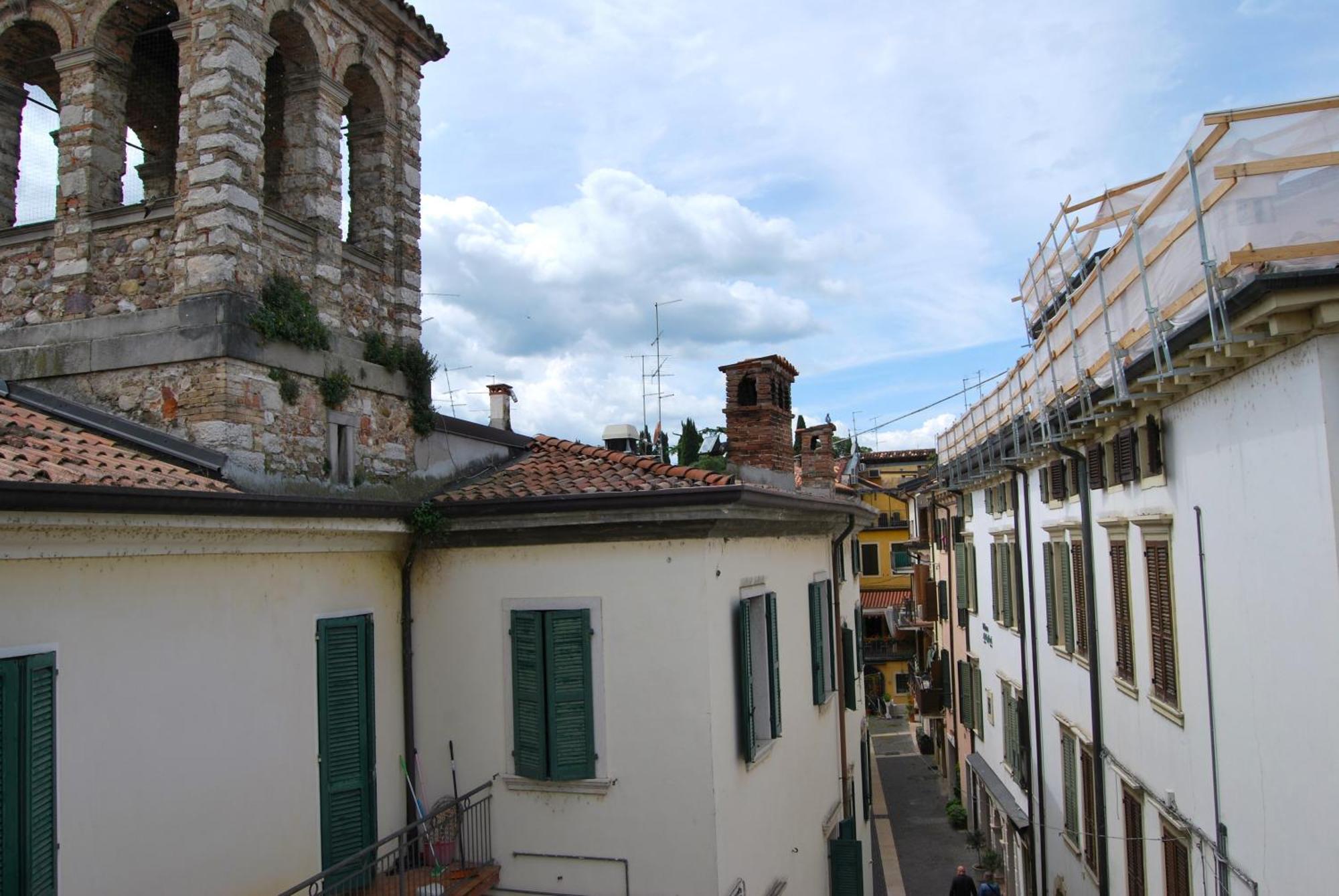 Appartement Attic 1 Centro Storico à Peschiera del Garda Extérieur photo